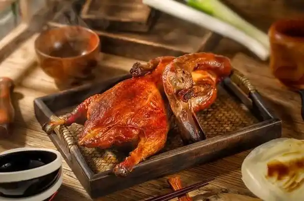 10 Famous Foods You Must Try in Macau