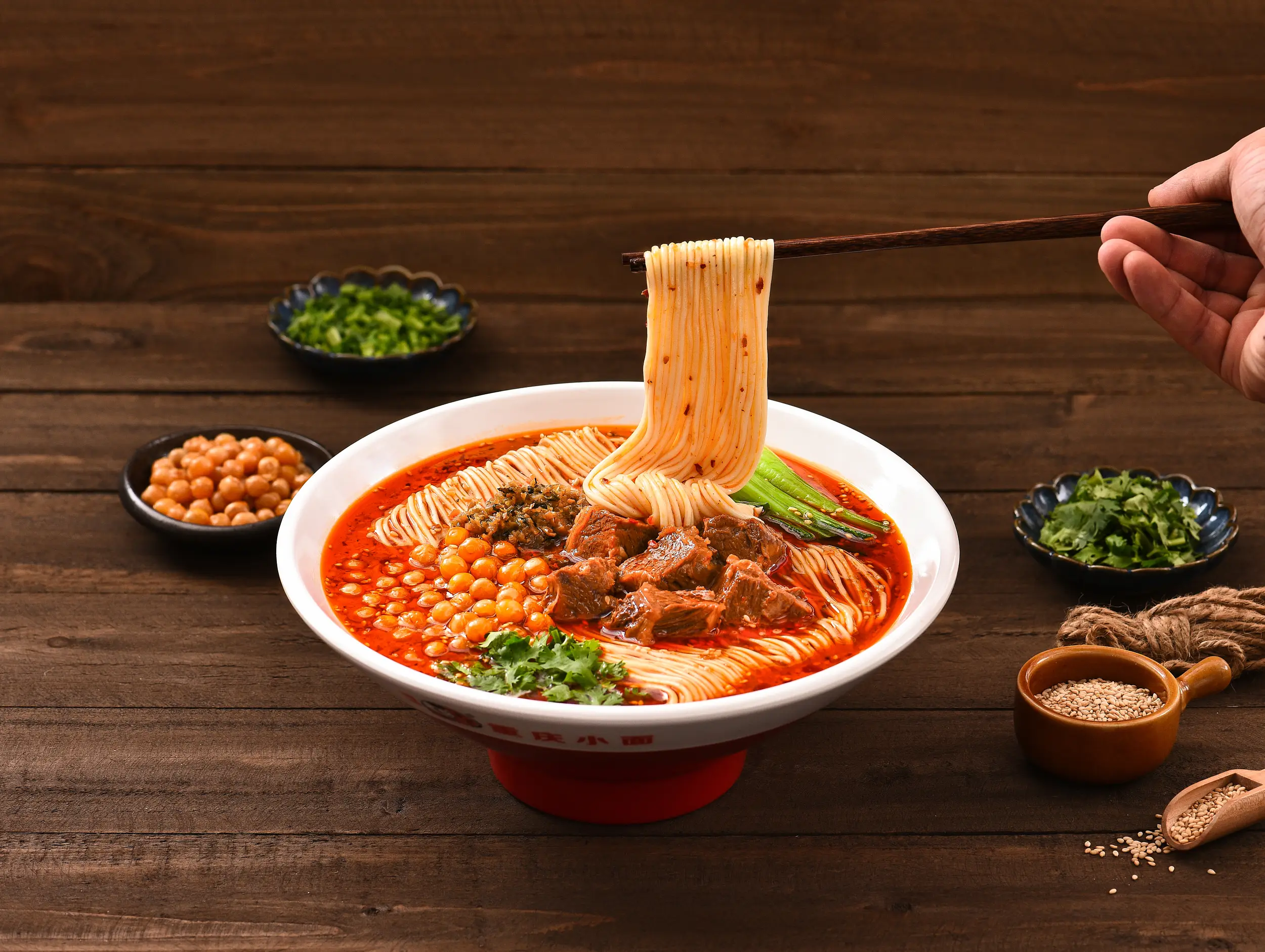 The Past and Present of Chongqing Noodles: History, Craftsmanship and National Popularity of Iconic Spicy Street Food